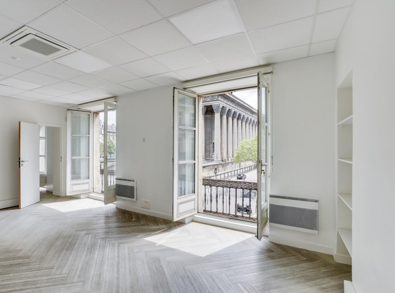 Bureau Paris 300m² Location bureau Paris OLBUR2427078 8
